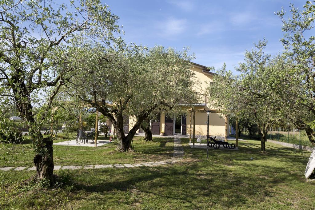 Villa L'OrtoBio Sarzana Exterior foto
